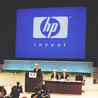 Carly presenting at HP